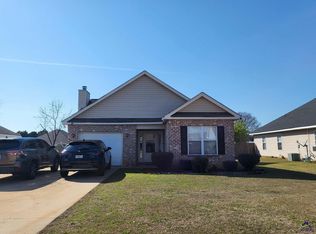 126 Millbrook Dr, Warner Robins, GA 31088