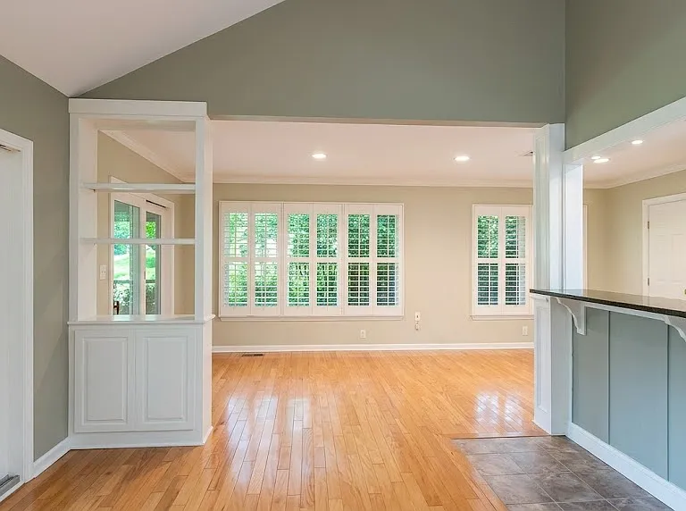 1305 Rowland Dr — Photo 11
