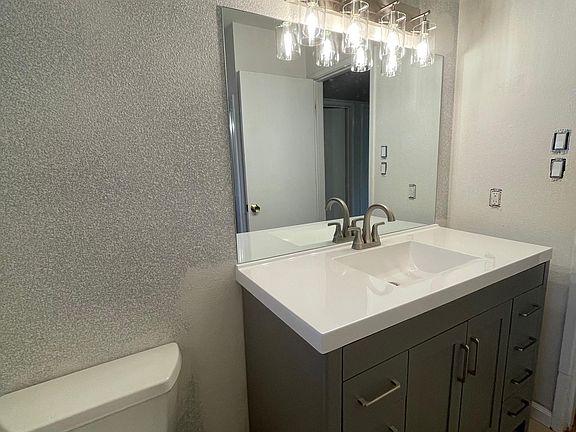 same bath since photo fully painted.