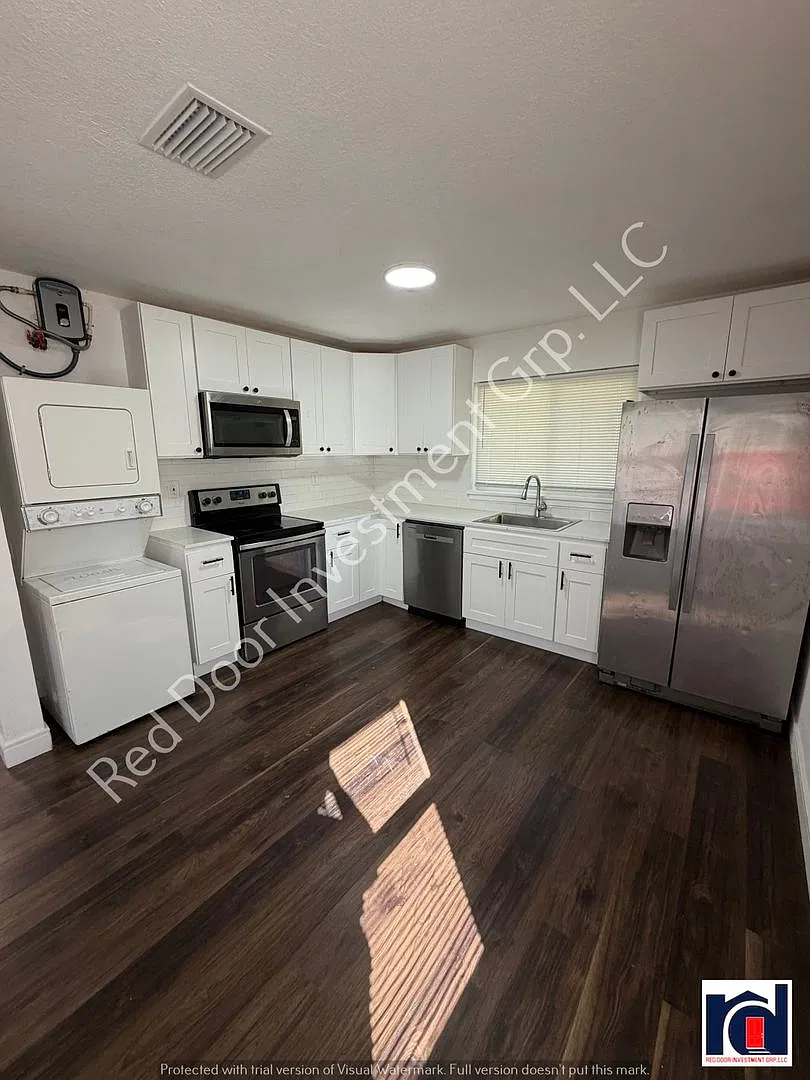 Mara Court — Photo 3