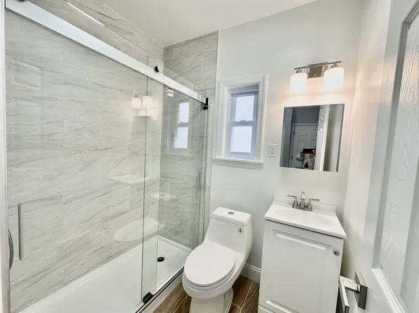 130 Grant Avenue image 11 of 18