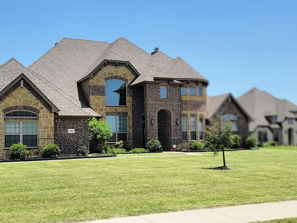 1st image of 423 Cattle Barron Dr
