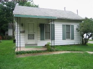 303 Garfield St, Valparaiso, IN 46383