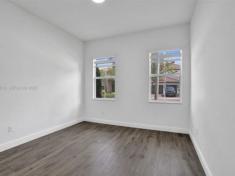 10340 Lake Vista Ct — Photo 87