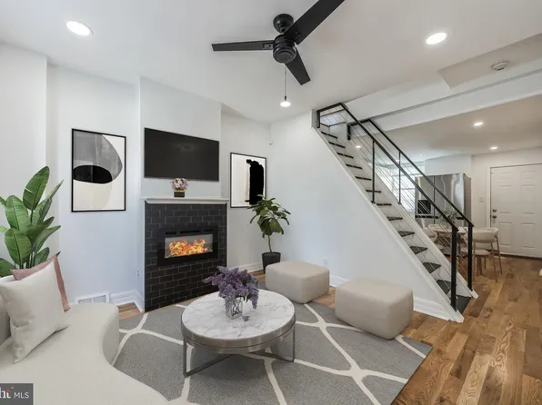1952 N Darien St, Philadelphia, PA 19122