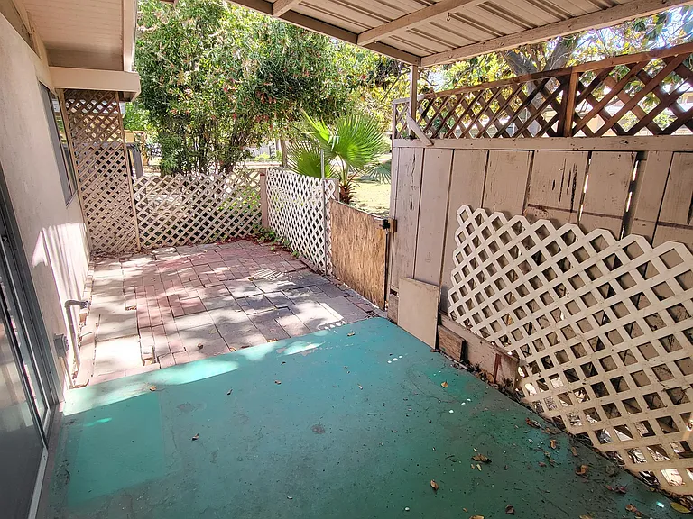 1728 W Shaw Ave #G — Photo 10
