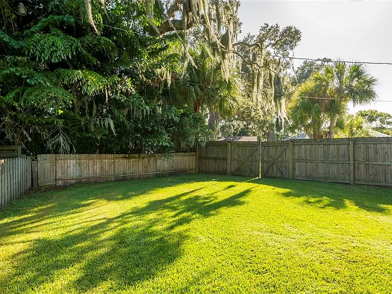 3005 Chase Cir — Photo 19