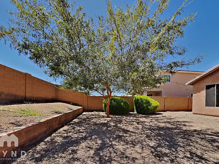 13133 W Citrus Way — Photo 19