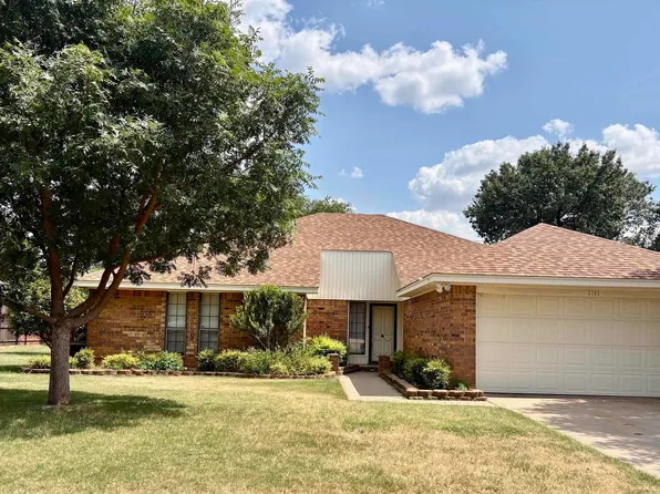 2703 Shepherds Gln, Wichita Falls, TX 76308