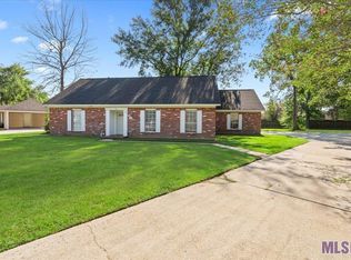 5241 Washburn Dr, Baton Rouge, LA 70817