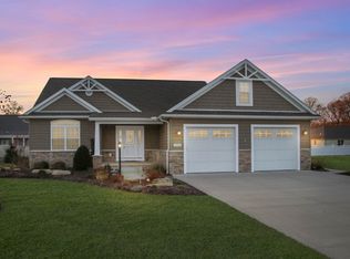 2336 Green Ash Ct, Ashland, OH 44805