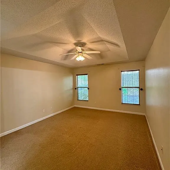 1840 Arborwood Dr — Photo 18