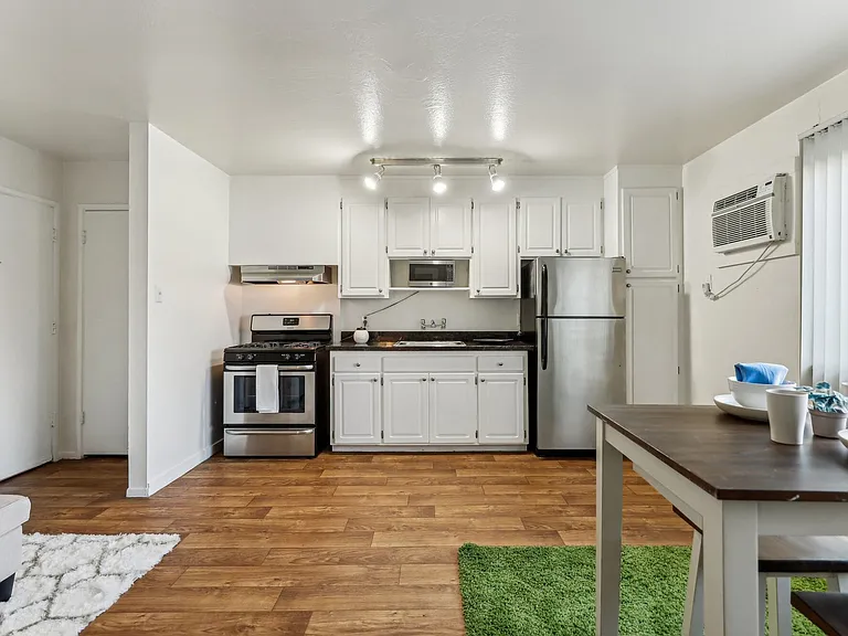 Academy Lane Apartment Homes — Photo 13