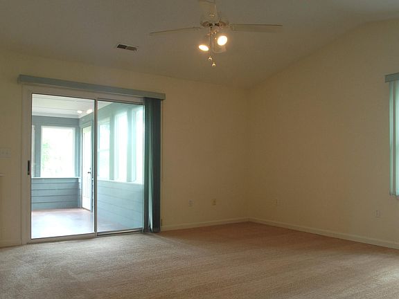 5th image of 600 35th Street #1106
