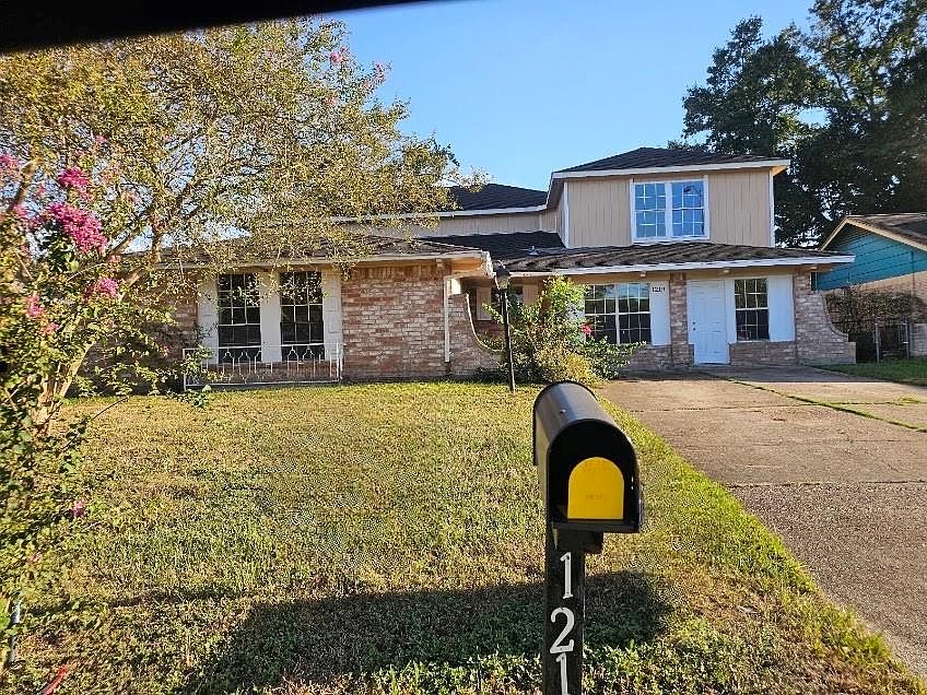 1st image of 1219 Pilot Point Dr