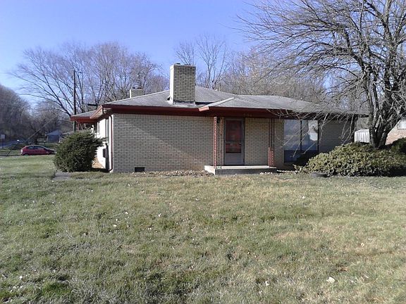 2nd image of 9106 N College Ave