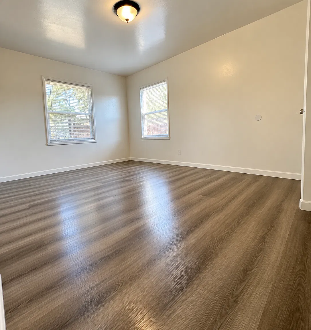 2 bed, 800 sqft, $2,495 — Photo 1