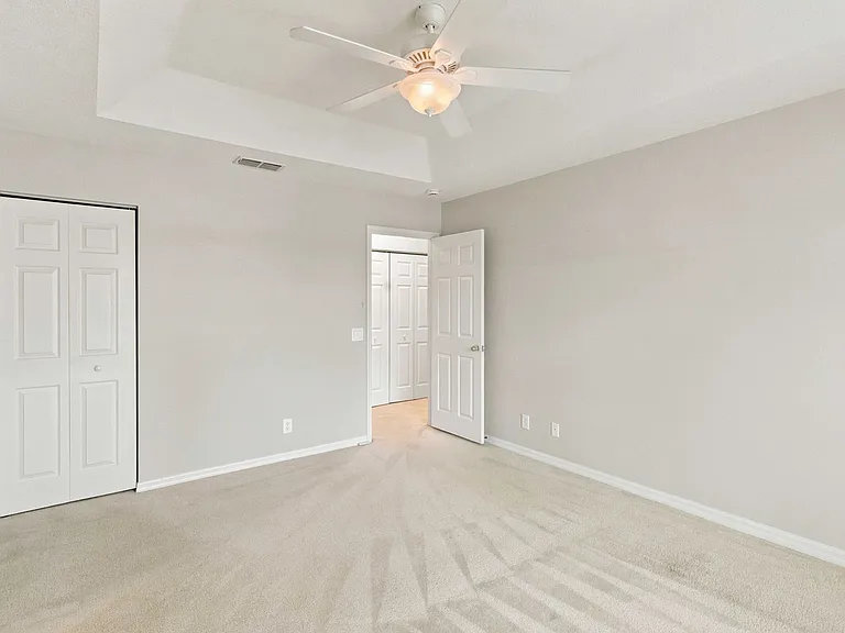 2947 Royal Tuscan Ln — Photo 12