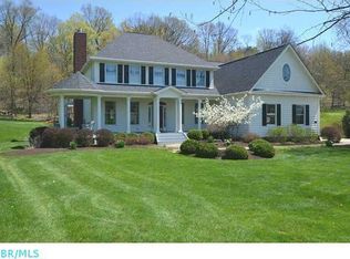 160 Brennan Dr, Granville, OH 43023