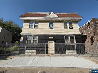 431-433 S 18th St, Newark, NJ 07103