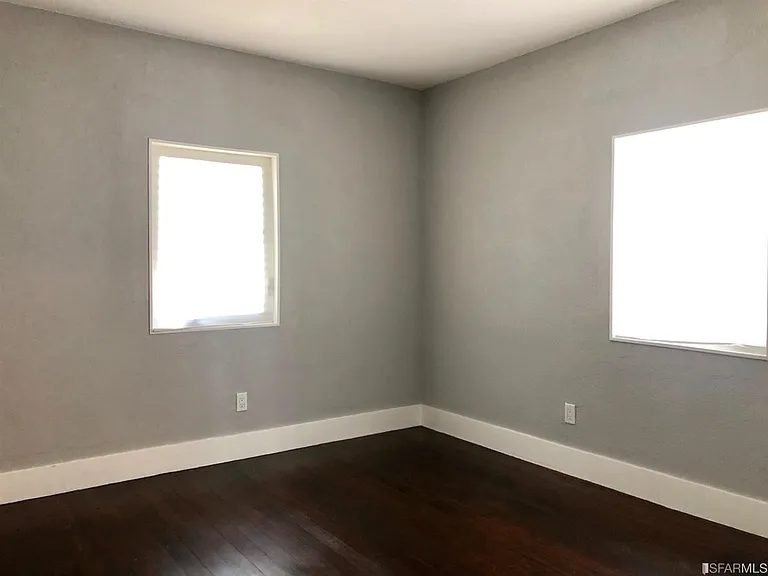 1529 Stuart St — Photo 12