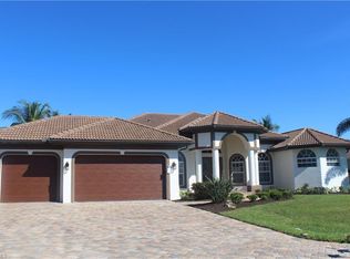 2841 SE 19th Pl, Cape Coral, FL 33904