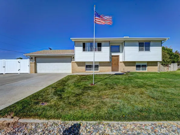 631 Hudson Bay Dr, Grand Junction, CO 81504