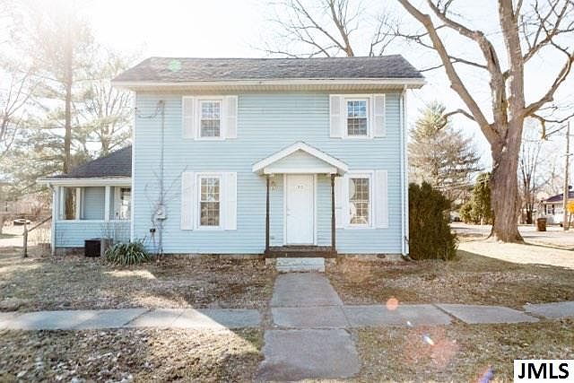 1st image of 212 Searle St
