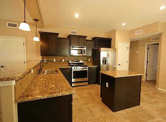 3rd image of 3845 Loma Cortez Dr