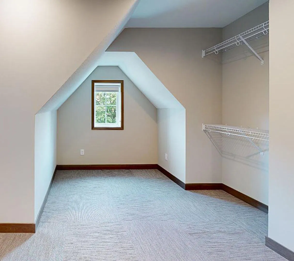 1314 8th St SE (Fourplex) — Photo 2