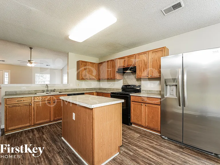 7983 Long Shadow Ln — Photo 7