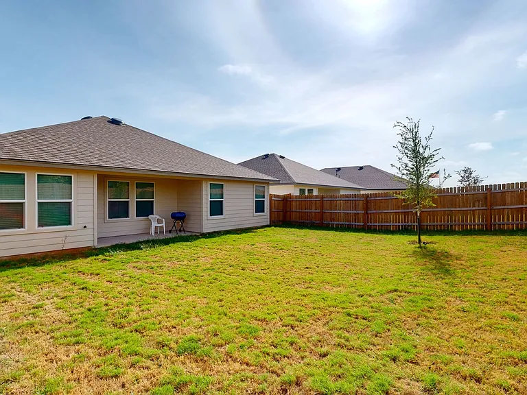 1212 Rolling Thunder Dr — Photo 5