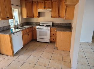 568 Harvest Rd, Perris, CA 92571