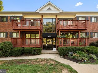103 Skyhill Rd APT 3, Alexandria, VA 22314