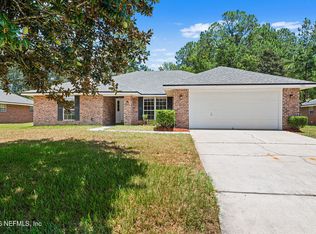 1301 McGirts Creek Dr E, Jacksonville, FL 32221