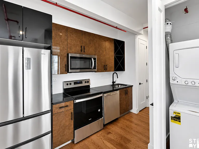 1556 Fulton St #2 — Photo 3