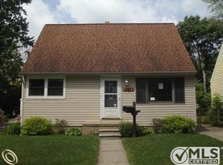 18673 Fox, Redford, MI 48240