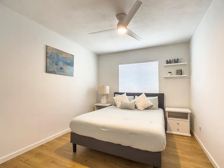508 E Willetta St #2 — Photo 9