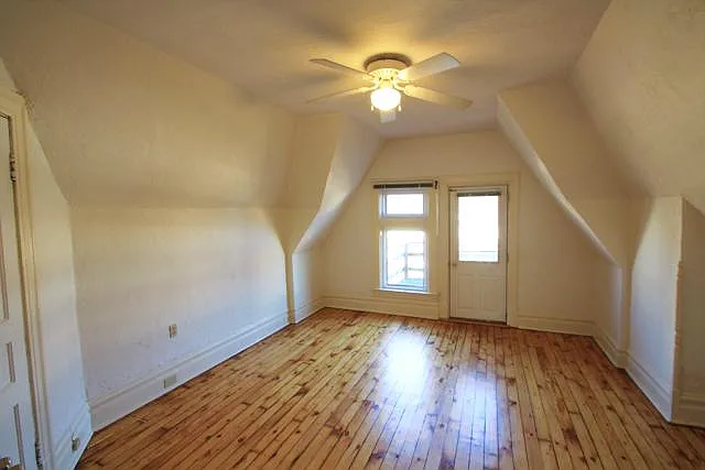 Building Photo - 434 Biddle Ave #3