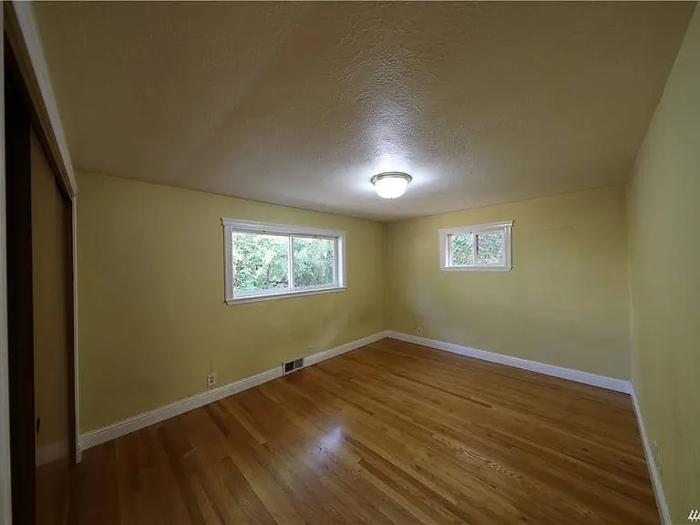 3926 S Juneau St — Photo 9