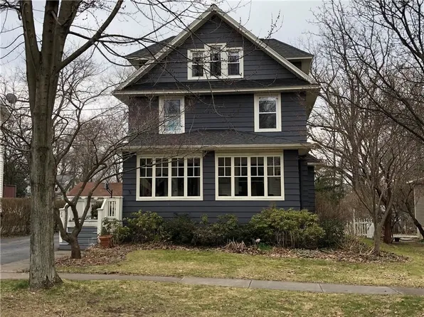 24 Dewey Ave, Fairport, NY 14450