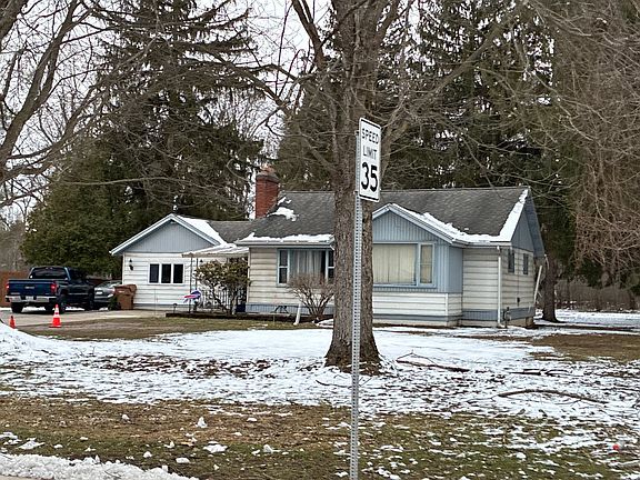 2nd image of 1340 Borden Rd