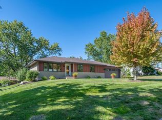 13008 Lakeview Dr, Burnsville, MN 55337