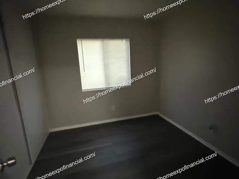 24612 Freeport Dr — Photo 14