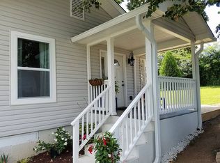 102 W Maiden Ln, Oak Ridge, TN 37830