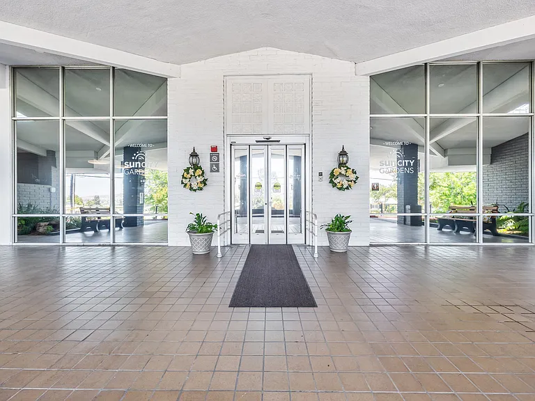 Sun City Gardens - 55+ Active Adult Apartments — Photo 16