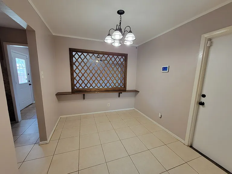 1060 Richmond Dr — Photo 10