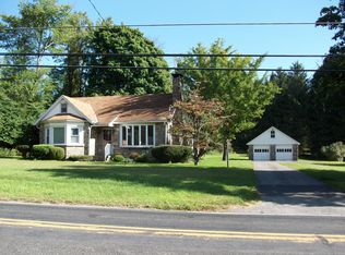 2773 Mountain Rd, Stroudsburg, PA 18360
