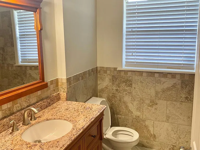 512 Wilmington Dr — Photo 14