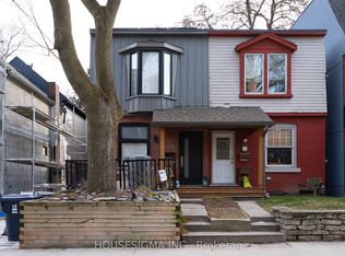 5 Ivy Ave, Toronto, ON M4L2H6